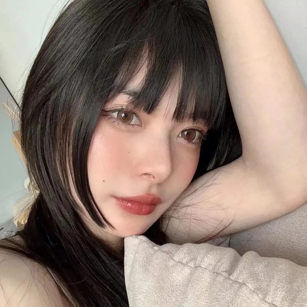 泳队惊魂